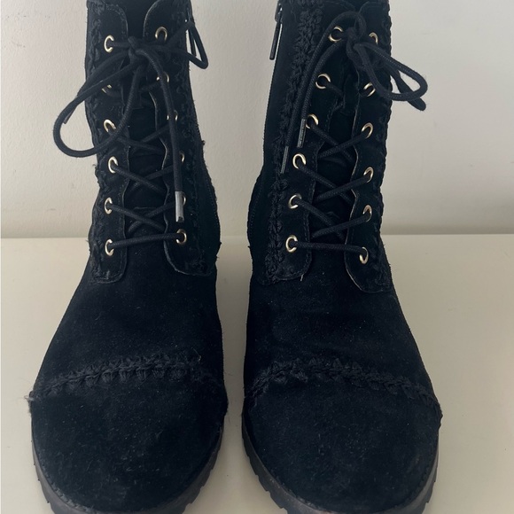 Jack Rogers Size 8 Suede Gemma Lace Up Booties - Picture 4 of 8